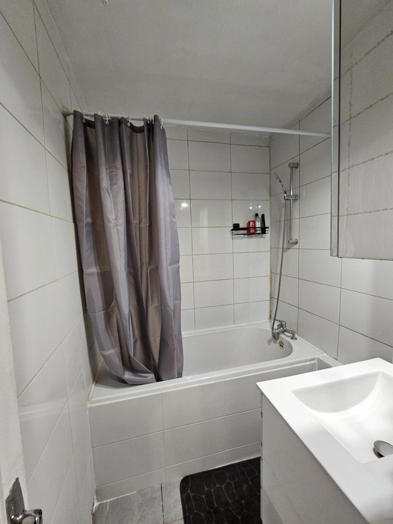 Bel Appartement A شوازي-لو-روا المظهر الخارجي الصورة