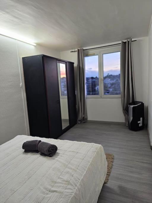 Bel Appartement A شوازي-لو-روا المظهر الخارجي الصورة